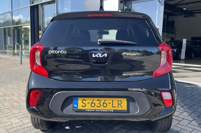 Kia Picanto (2023) thumbnail 5