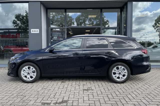 Kia Ceed Sportswagon (2025) thumbnail 4