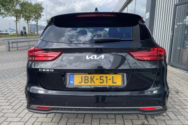 Kia Ceed Sportswagon (2025) thumbnail 6