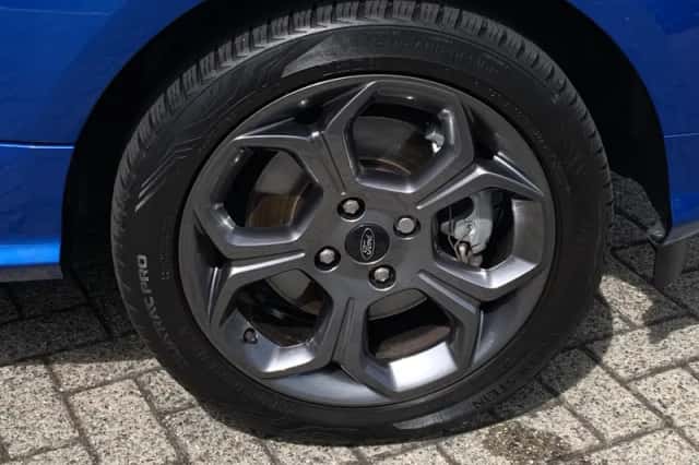 Ford EcoSport (2023) thumbnail 5