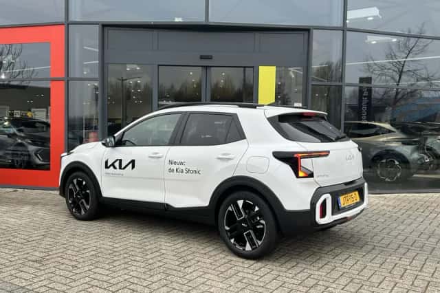 Kia Stonic (2026) thumbnail 4