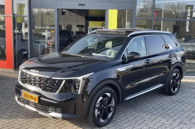 Kia Sorento (2026) thumbnail 2