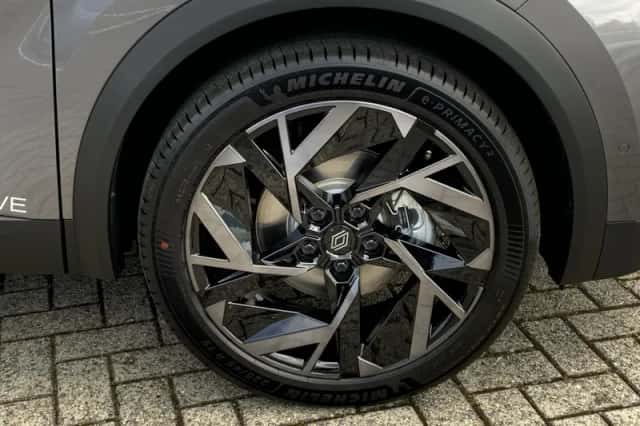 Renault Captur (2026) thumbnail 5