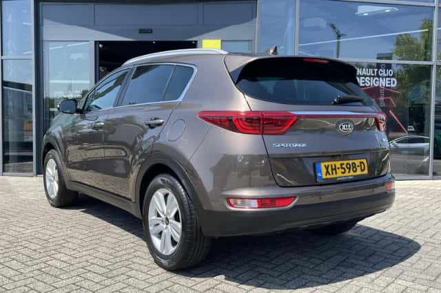 Kia Sportage (2019) thumbnail 4