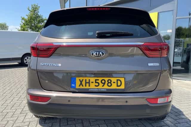 Kia Sportage (2019) thumbnail 6