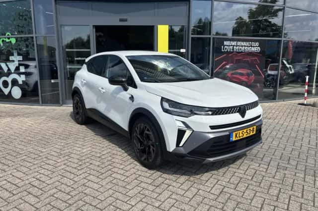 Renault Captur (2025) thumbnail 3