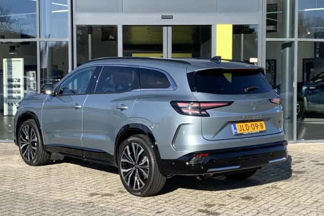 Renault Espace (2025) thumbnail 4