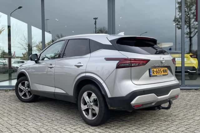Nissan Qashqai (2022) thumbnail 3