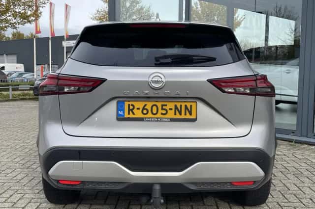 Nissan Qashqai (2022) thumbnail 5