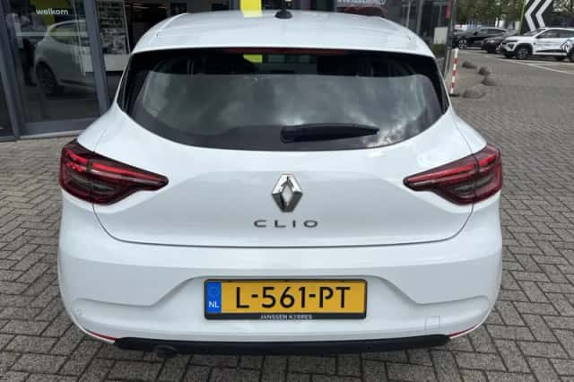 Renault Clio (2021) thumbnail 6