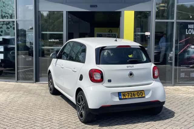 Smart Forfour (2021) thumbnail 4
