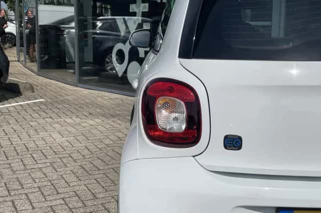 Smart Forfour (2021) thumbnail 5