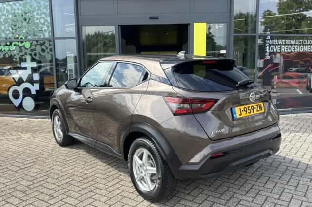 Nissan Juke (2020) thumbnail 4