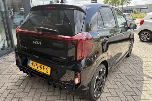 Kia Picanto (2025) thumbnail 4