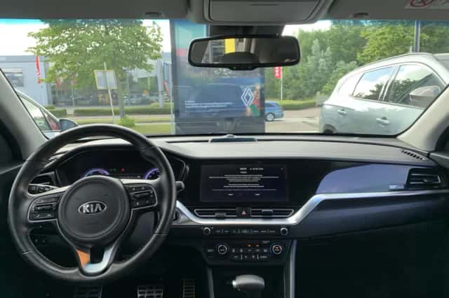Kia Niro (2021) thumbnail 6