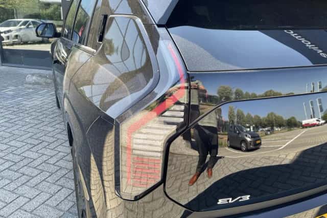 Kia EV3 (2026) thumbnail 5
