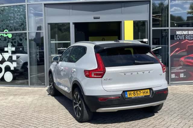 Volvo XC40 (2020) thumbnail 5