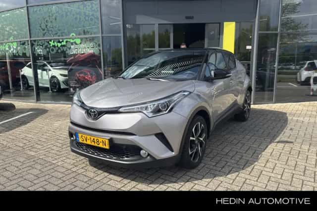 Toyota C-HR (2018) thumbnail 1