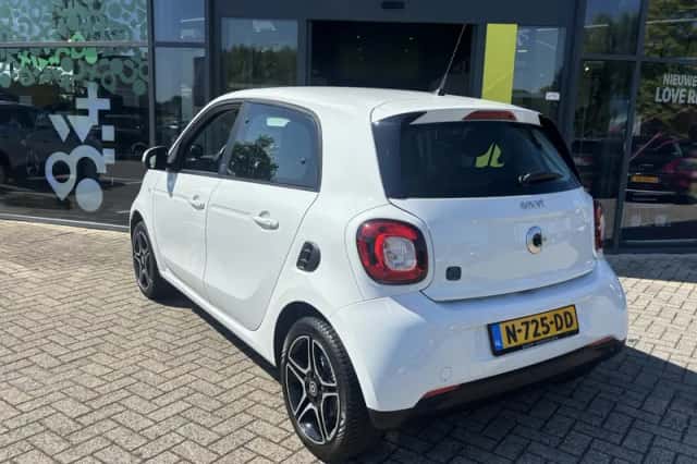 Smart Forfour (2021) thumbnail 3