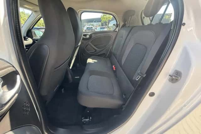 Smart Forfour (2021) thumbnail 5