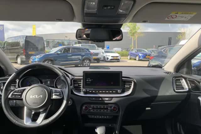 Kia XCeed (2022) thumbnail 6