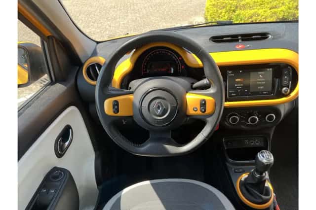 Renault Twingo (2019) thumbnail 3