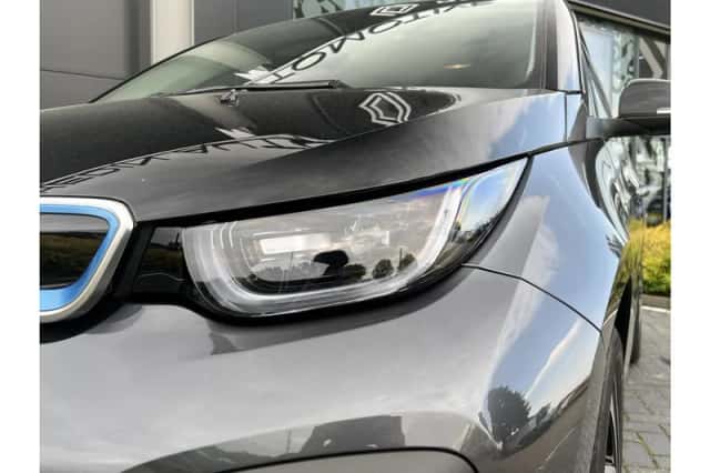 BMW i3 (2022) thumbnail 5