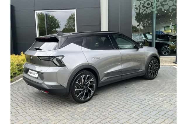 Renault Scénic (2026) thumbnail 2