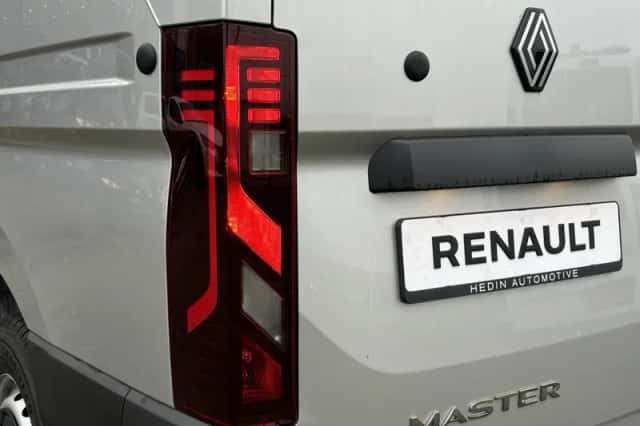 Renault Master (2024) thumbnail 5