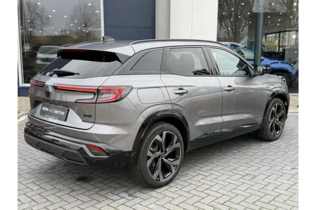 Renault Austral (2025) thumbnail 2