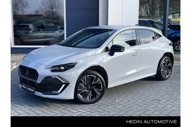 Renault Clio (2026) thumbnail 1