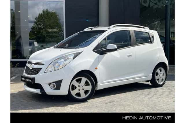 Chevrolet Spark (2011) thumbnail 1