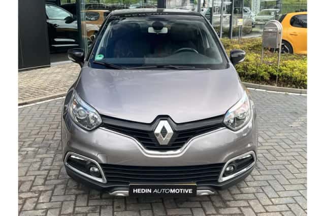 Renault Captur (2016) thumbnail 5