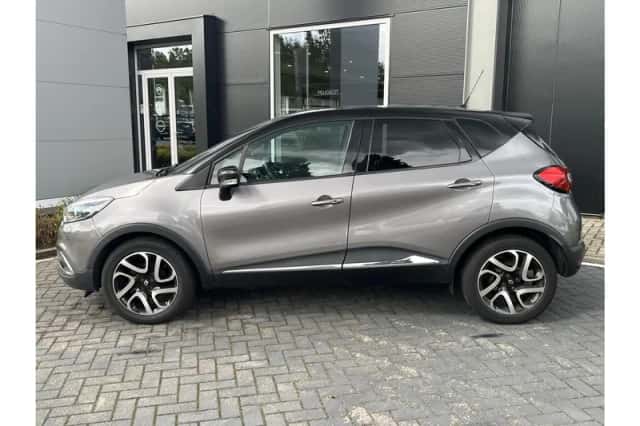 Renault Captur (2016) thumbnail 6
