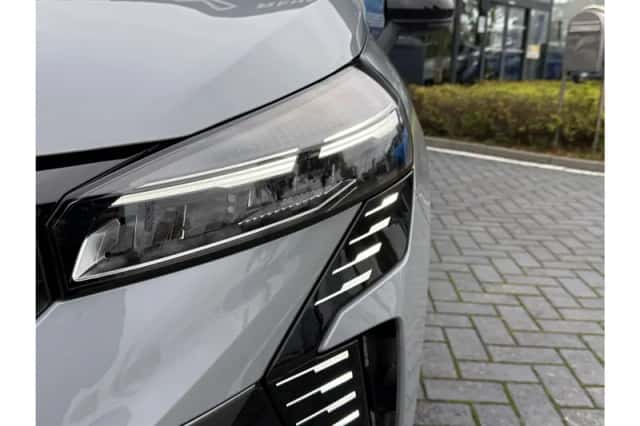 Renault Clio (2025) thumbnail 5