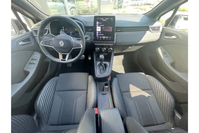 Renault Clio (2025) thumbnail 3