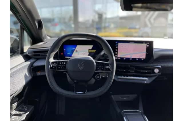 Renault Clio (2026) thumbnail 3