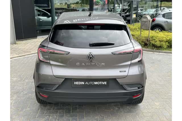 Renault Captur (2025) thumbnail 6
