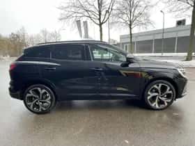 Renault Austral (2023) thumbnail 23