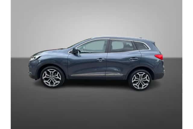 Renault Kadjar (2022) thumbnail 2