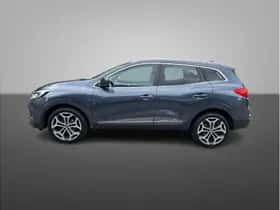 Renault Kadjar (2022) thumbnail 2