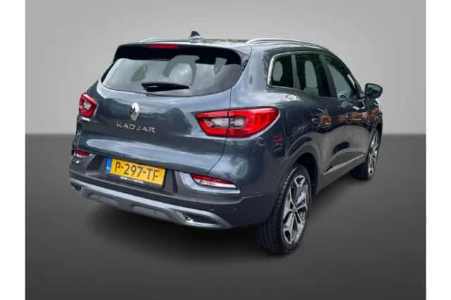 Renault Kadjar (2022) thumbnail 4
