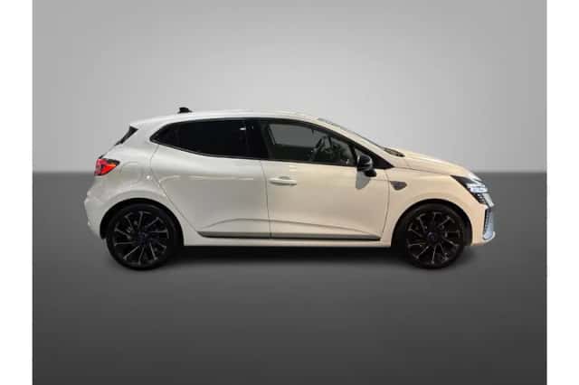 Renault Clio (2025) thumbnail 2