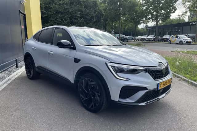 Renault Arkana (2024) thumbnail 6