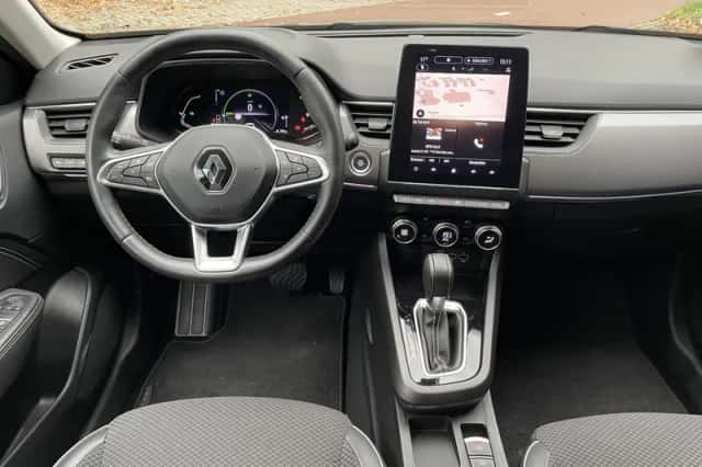 Renault Arkana (2021) thumbnail 3