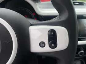 Renault Twingo (2020) thumbnail 18
