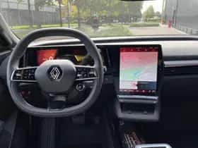 Renault Scénic (2025) thumbnail 3