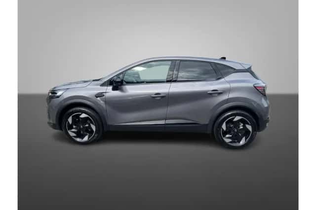 Renault Captur (2025) thumbnail 2