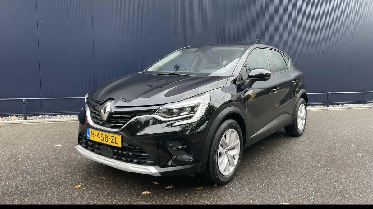 Renault Captur (2022) — foto 1