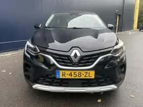 Renault Captur (2022) thumbnail 3